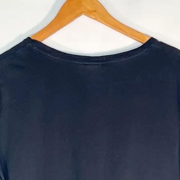 AC/DC Black T-shirt Graphic Tee Shirt Women - Picture 6 of 8